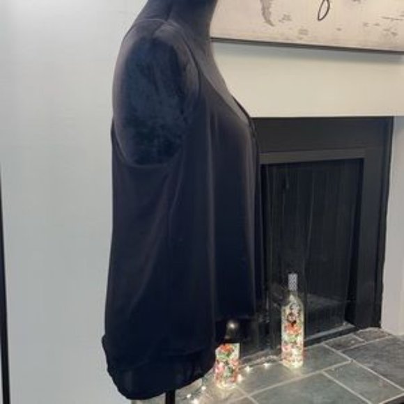 H&M Tank - Picture 7 of 16